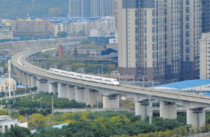 成绵乐客专定制专列2月18日起运行 沿途停靠3个站